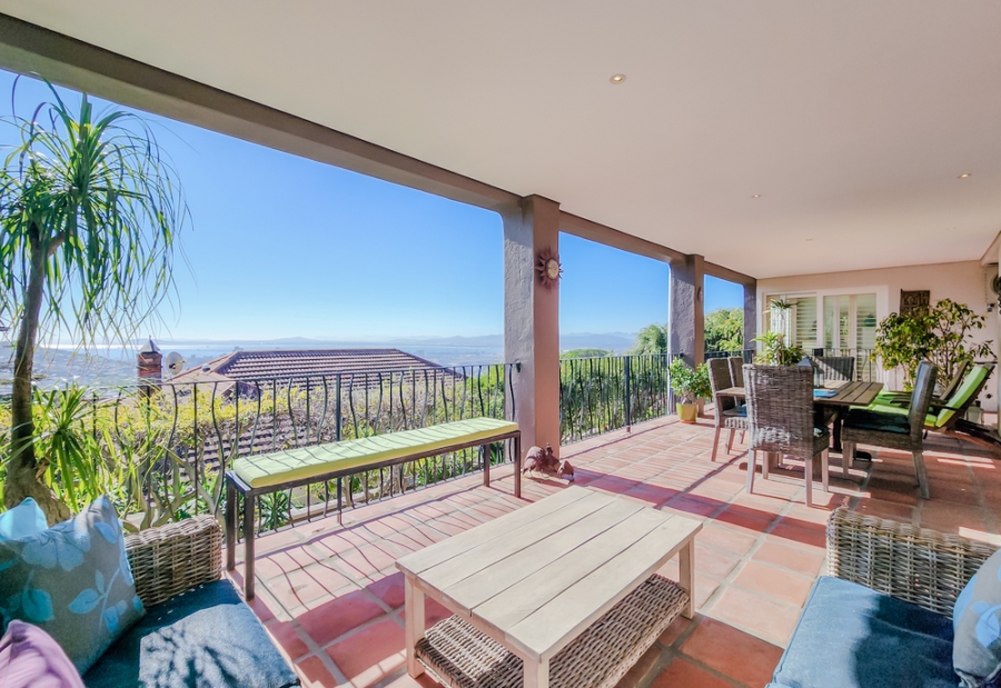 4 Bedroom Property for Sale in Oranjezicht Western Cape